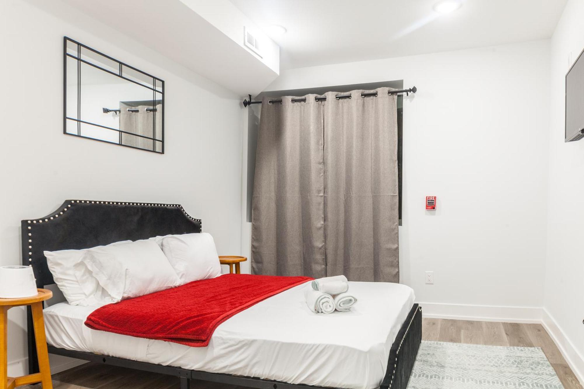 Apartment 4bd4bath-cribtemplepingpong-wdwifidesk Philadelphia